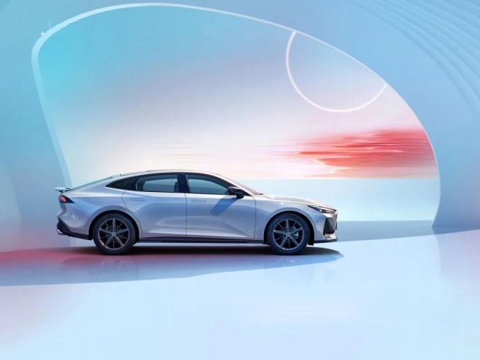 Auto Chang′an Uni-V Intelligent Electric Idd 5 Seaters Electric Vehiles